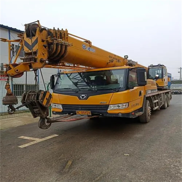 赵西垸林场吊车出租保险：全面覆盖，安全无忧