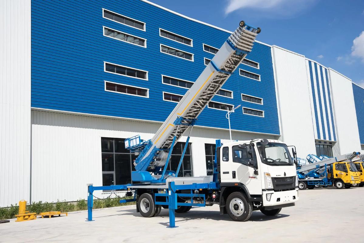 赵西垸林场小型云梯车上料车租赁多少钱