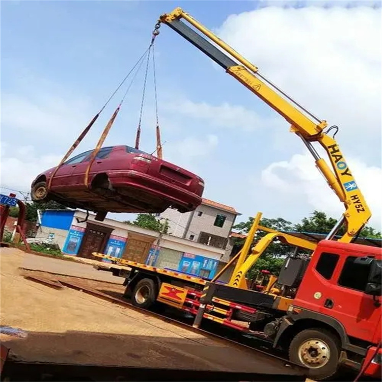 赵西垸林场吊车救援小汽车怎么吊